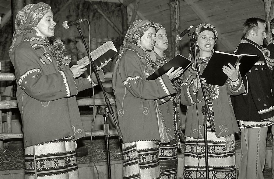Szopka wigilijna we wsi Lublin, grudzień 2003  (Szuflada...)